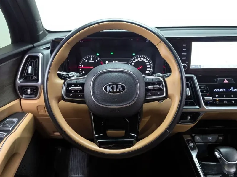 2020 Kia Sorento с пробегом 93 751 км