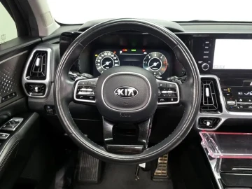 2020 Kia Sorento с пробегом 64 178 км