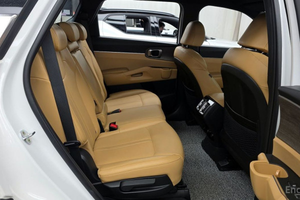 2022 Kia Sorento с пробегом 110 803 км