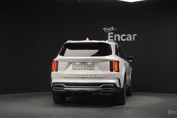 2022 Kia Sorento с пробегом 67 786 км