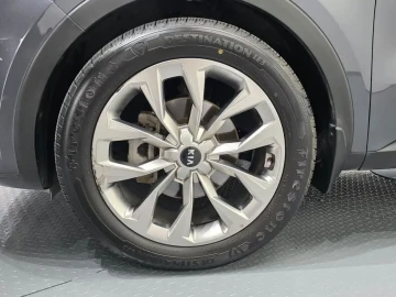 2020 Kia Sorento с пробегом 111 536 км