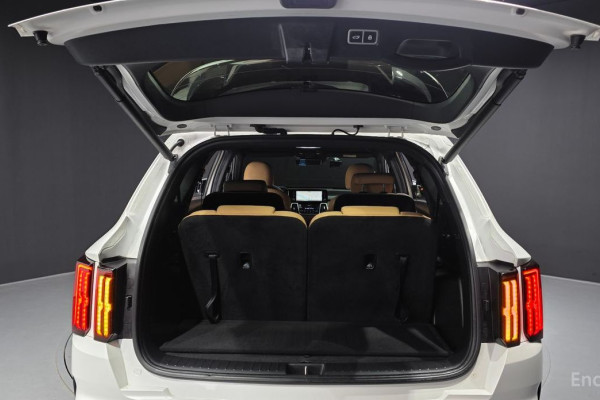 2022 Kia Sorento с пробегом 67 786 км