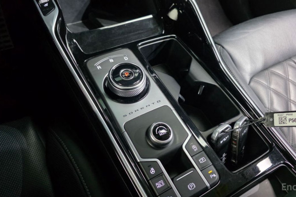 2021 Kia Sorento с пробегом 131 933 км