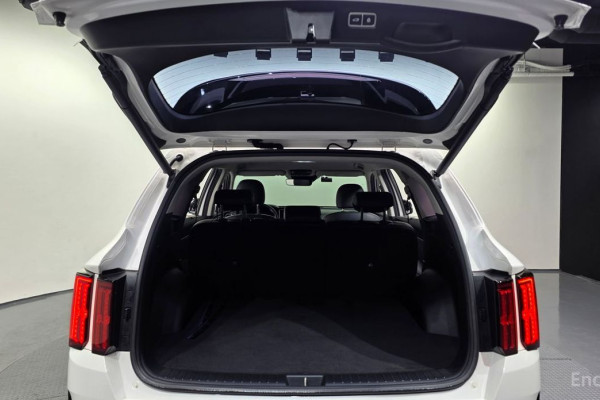 2021 Kia Sorento с пробегом 131 933 км