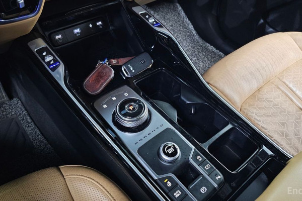 2021 Kia Sorento с пробегом 128 610 км