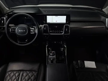 2022 Kia Sorento с пробегом 81 932 км