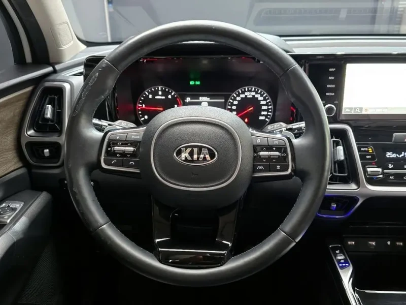 2020 Kia Sorento с пробегом 97 078 км