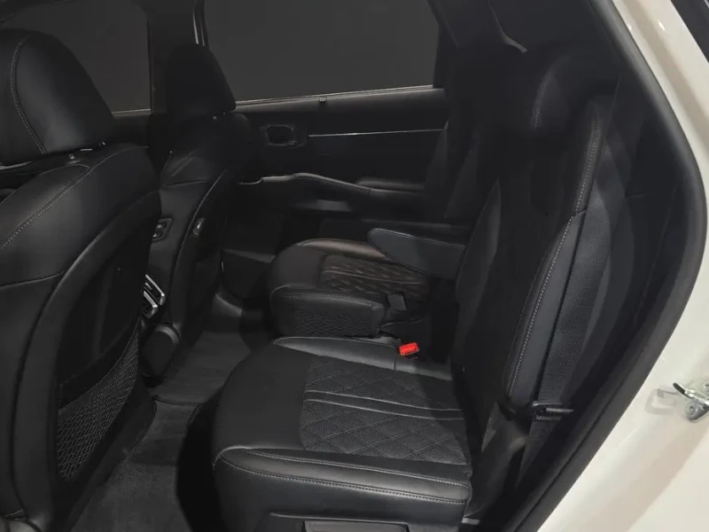 2022 Kia Sorento с пробегом 81 932 км