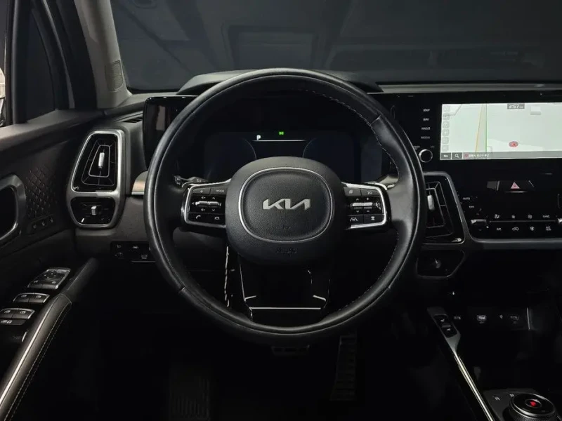 2022 Kia Sorento с пробегом 81 932 км