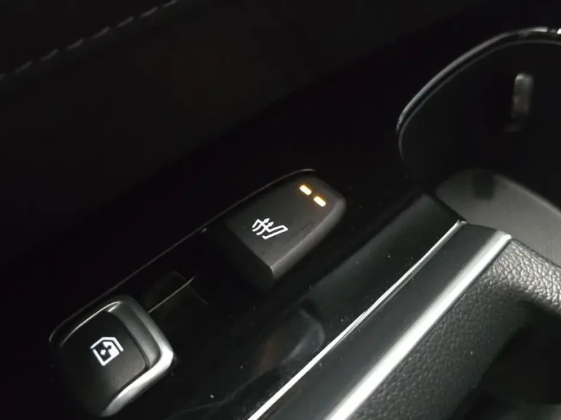 2022 Kia Sorento с пробегом 81 932 км