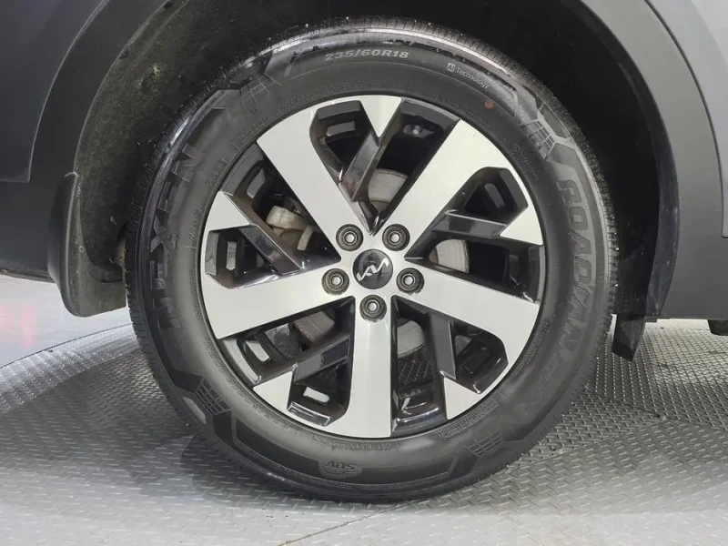 2023 Kia Sorento с пробегом 101 728 км