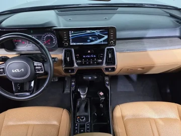 2023 Kia Sorento с пробегом 101 728 км