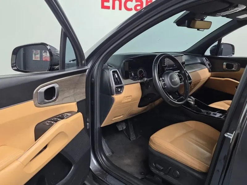 2023 Kia Sorento с пробегом 101 728 км