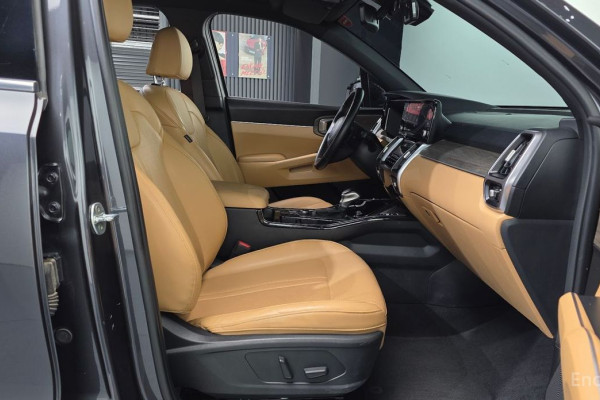 2023 Kia Sorento с пробегом 101 728 км