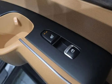 2023 Kia Sorento с пробегом 101 728 км