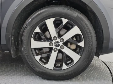 2023 Kia Sorento с пробегом 101 728 км