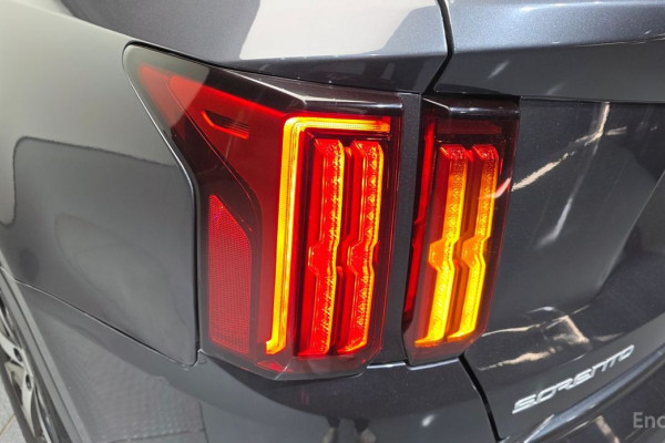 2023 Kia Sorento с пробегом 101 728 км