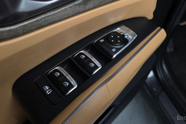 2023 Kia Sorento с пробегом 101 728 км