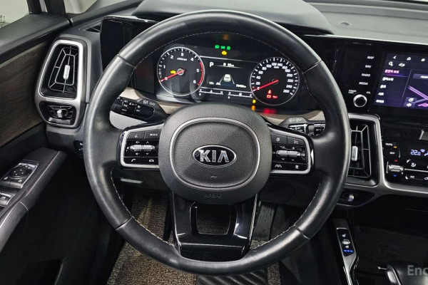 2021 Kia Sorento с пробегом 79 430 км