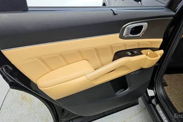 2022 Kia Sorento с пробегом 72 167 км