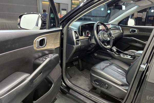 2022 Kia Sorento с пробегом 69 760 км