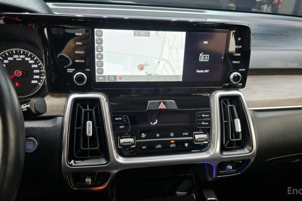 2022 Kia Sorento с пробегом 69 760 км