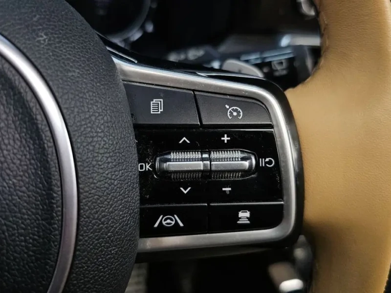 2022 Kia Sorento с пробегом 72 167 км