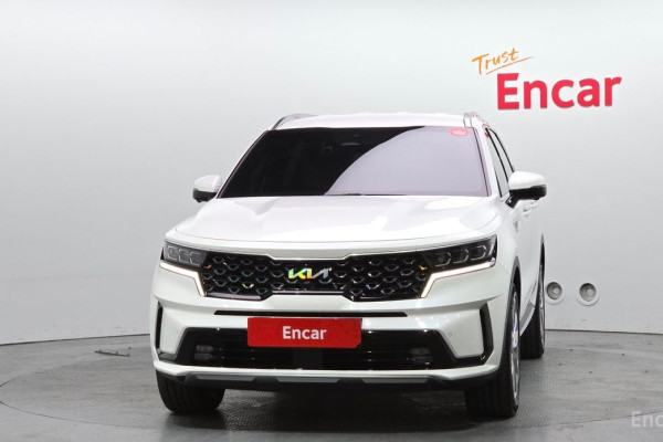 2023 Kia Sorento с пробегом 17 624 км