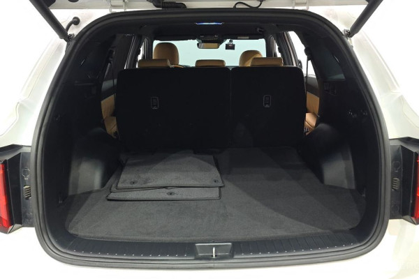 2023 Kia Sorento с пробегом 17 624 км