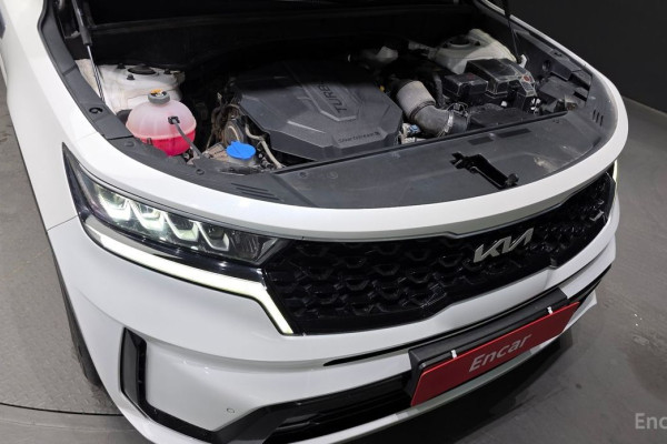 2021 Kia Sorento с пробегом 83 240 км