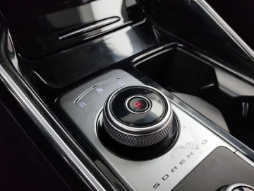 2020 Kia Sorento с пробегом 135 889 км