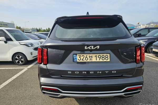 2021 Kia Sorento с пробегом 76 559 км