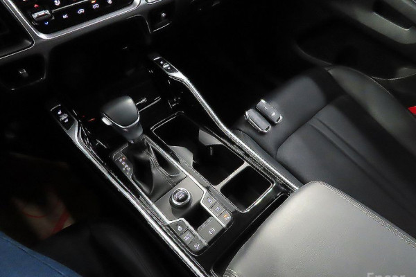 2021 Kia Sorento с пробегом 76 177 км