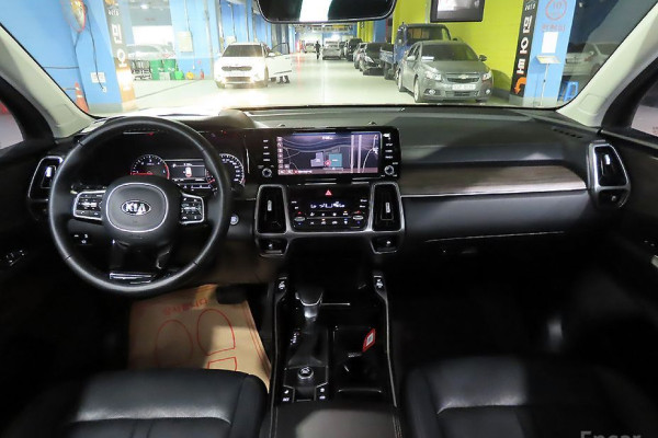 2021 Kia Sorento с пробегом 126 205 км