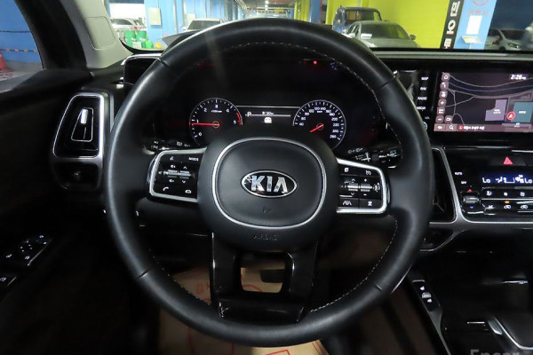 2021 Kia Sorento с пробегом 126 205 км