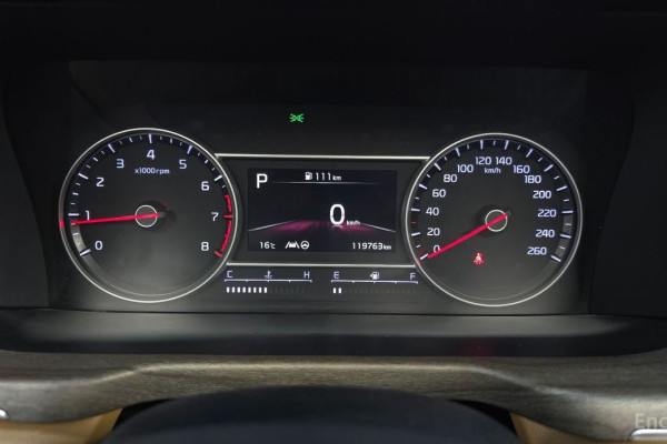 2022 Kia Sorento с пробегом 119 763 км