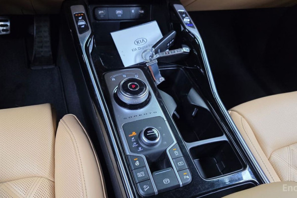 2021 Kia Sorento с пробегом 68 111 км