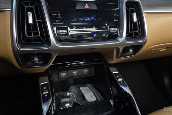 2022 Kia Sorento с пробегом 119 763 км