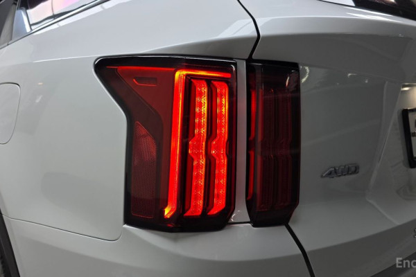 2021 Kia Sorento с пробегом 68 111 км