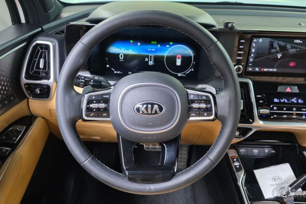 2021 Kia Sorento с пробегом 68 111 км