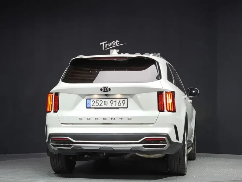 2021 Kia Sorento с пробегом 101 469 км