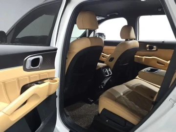 2022 Kia Sorento с пробегом 37 820 км