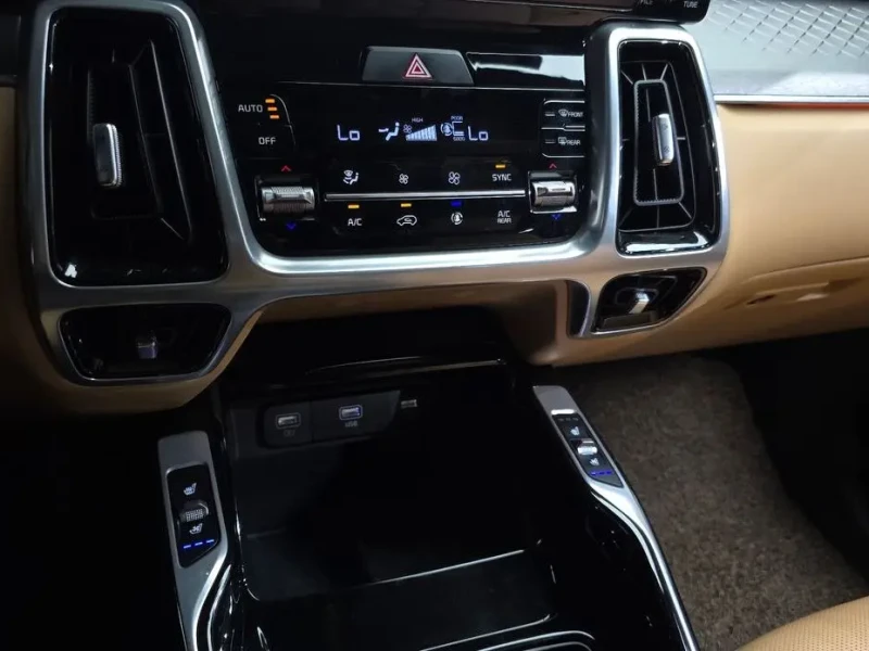 2022 Kia Sorento с пробегом 37 820 км