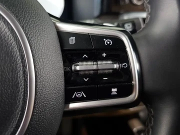 2021 Kia Sorento с пробегом 101 469 км
