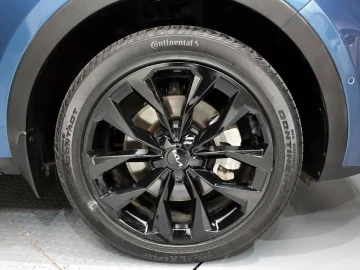 2023 Kia Sorento с пробегом 22 691 км