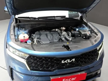 2023 Kia Sorento с пробегом 22 691 км