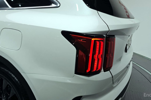 2021 Kia Sorento с пробегом 32 126 км