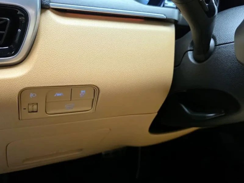 2023 Kia Sorento с пробегом 22 691 км