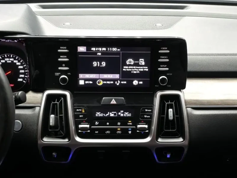 2021 Kia Sorento с пробегом 119 320 км