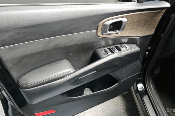 2022 Kia Sorento с пробегом 117 941 км